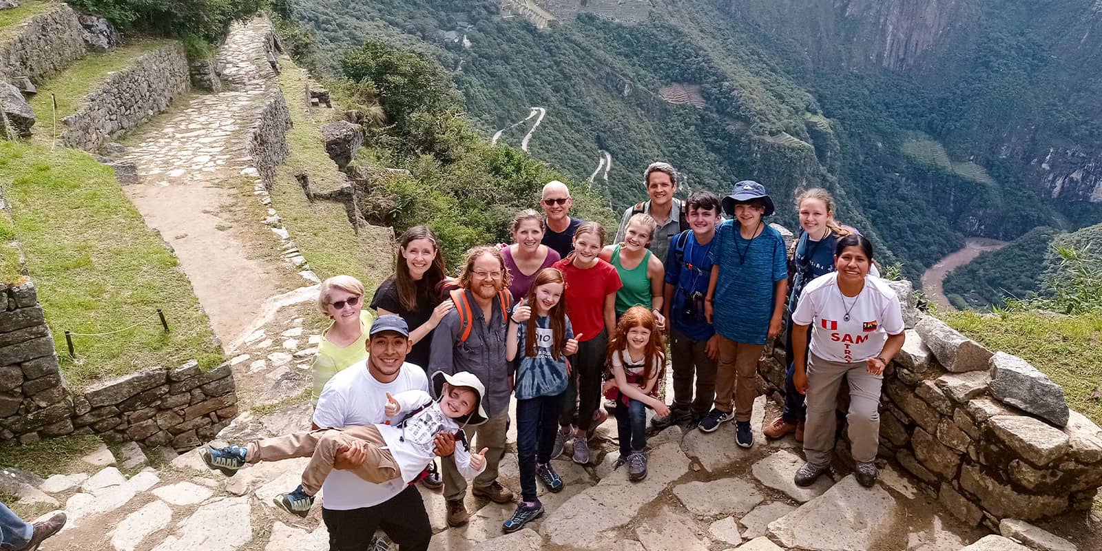 Travel Guide Machu Picchu